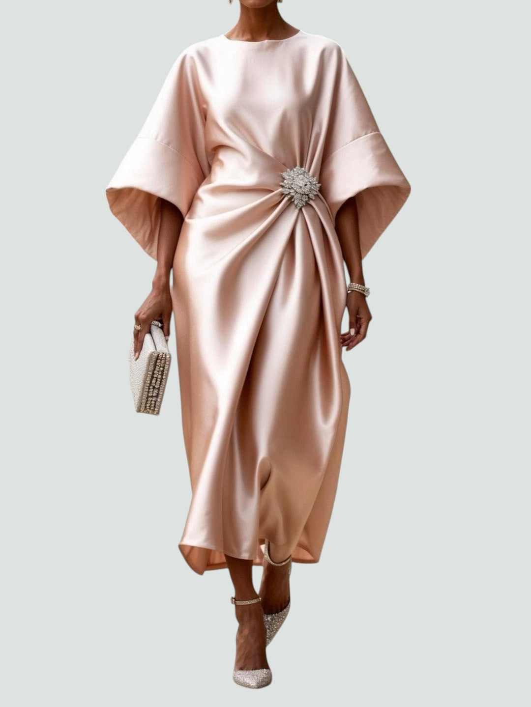 Tricia – Robe Maxi en Satin Élégante