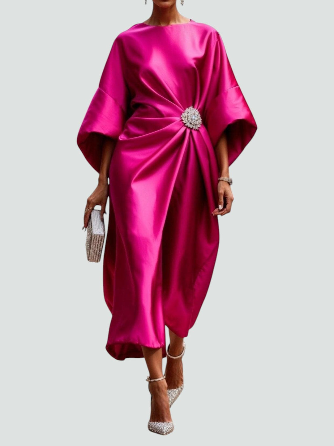 Tricia – Robe Maxi en Satin Élégante