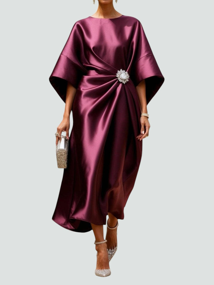 Tricia – Robe Maxi en Satin Élégante