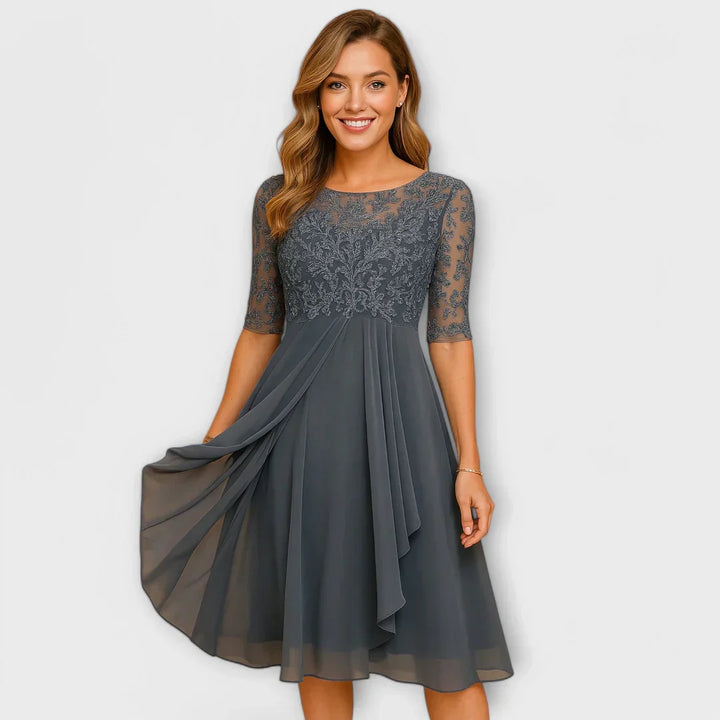 Myrna – Robe Midi Élégante avec Manches en Dentelle