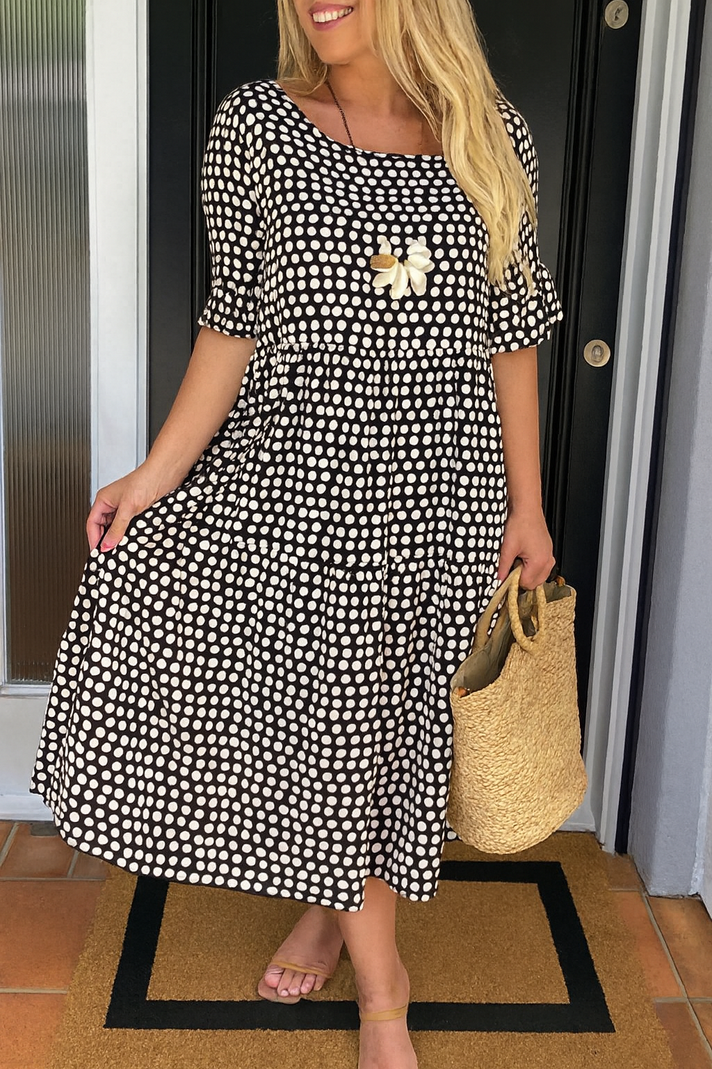 Serry – Robe midi à manches courtes