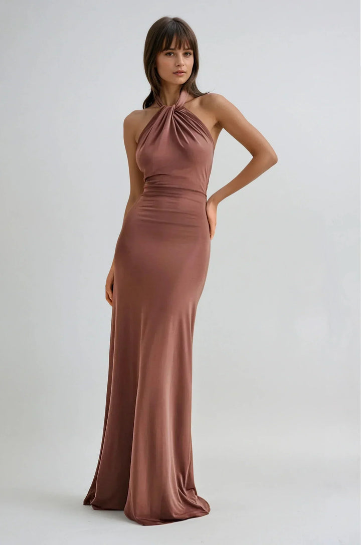 Jaiga – Robe Maxi Halter pour l'Élégance d'Été