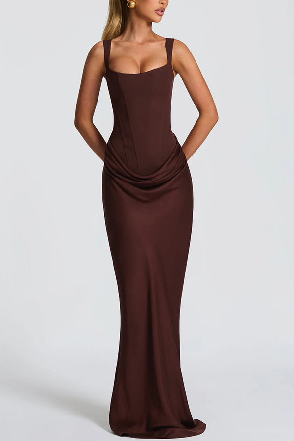 Louisse – Robe Maxi avec Décolleté Carré