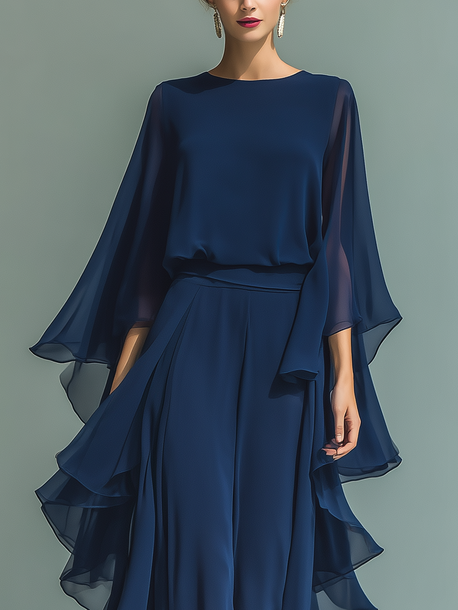 Ensemble Top Bleu Marine avec Manches Évasées et Pantalons Droits avec Détails Ruchés