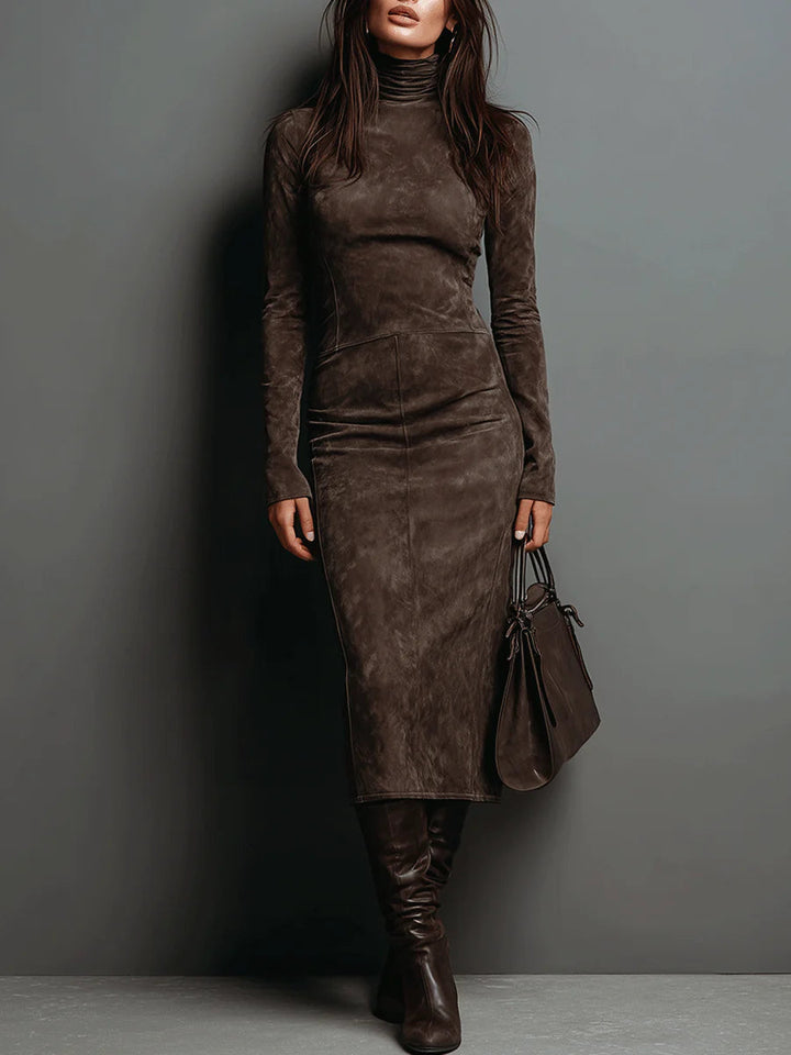 Feliza – Robe midi en suédine avec manches longues