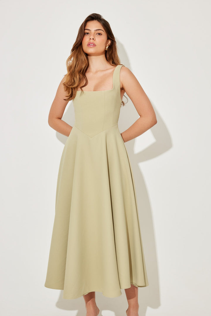 Leah - Robe Midi Flottante Intemporelle