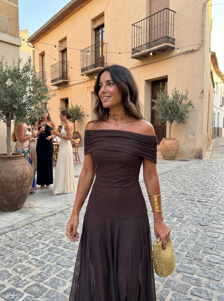 Mia - Robe Maxi Élégante à Épaules Dégagées