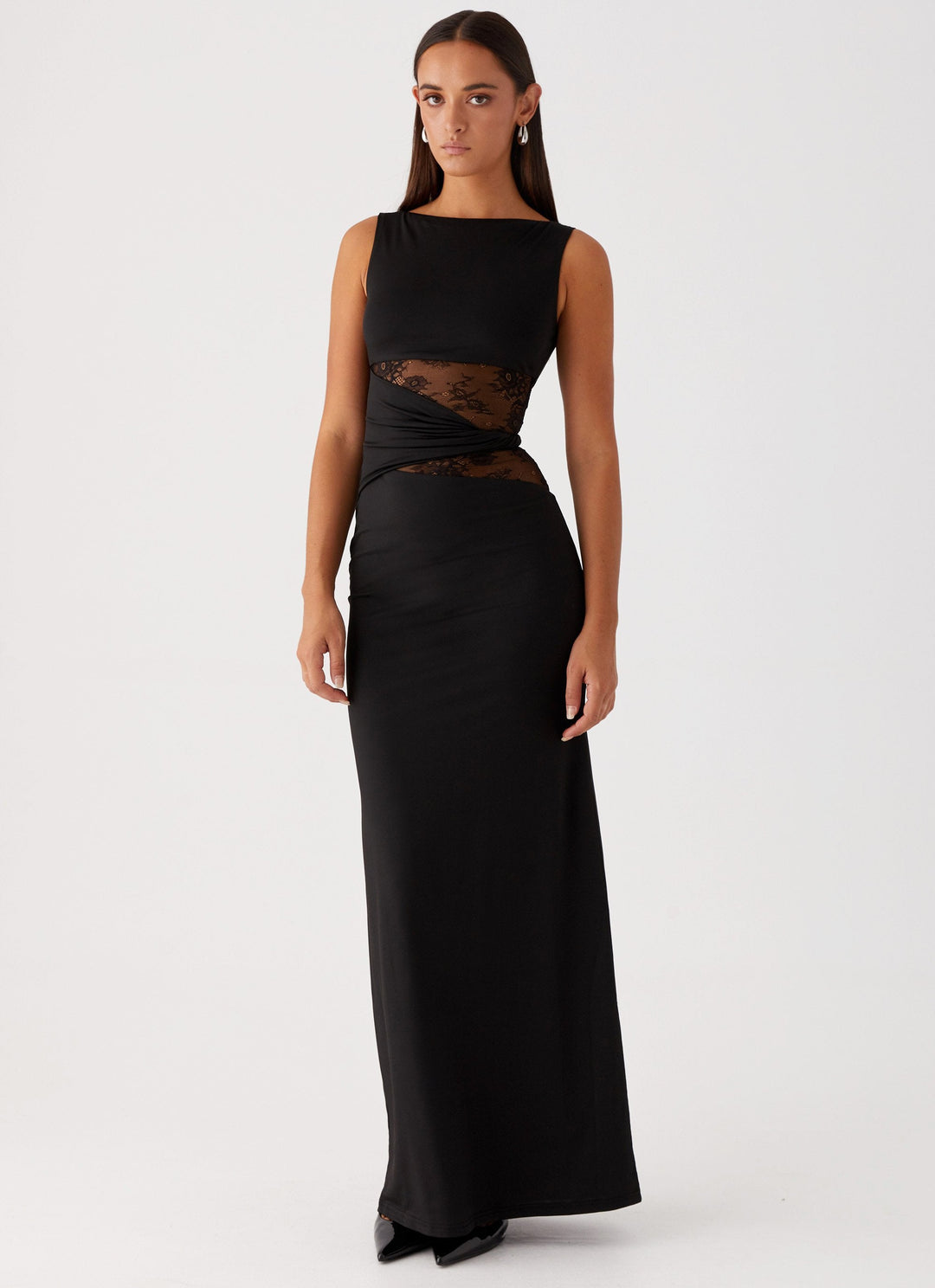 Larra – Robe Maxi Épousant la Silhouette avec Découpes et Lacer