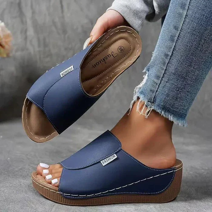 Steff – Sandales Ergonomiques et Antidérapantes pour Soulager la Douleur