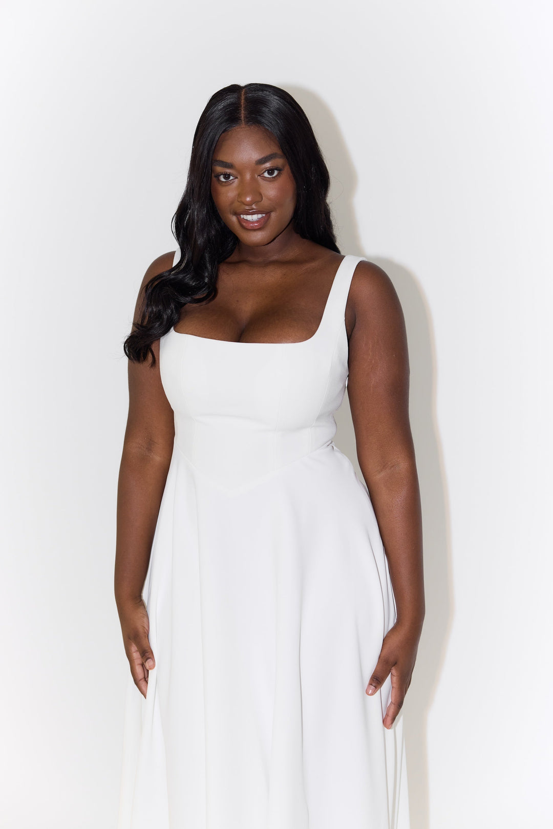 Leah - Robe Midi Flottante Intemporelle