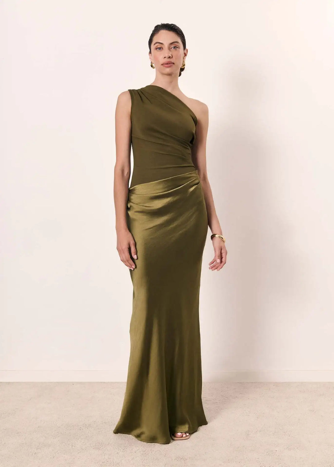 Sofie - Robe Maxi Satinée à Une Épaule