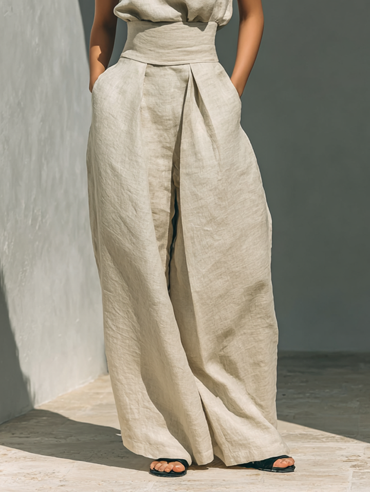 Dorothy • Ensemble composé d'un top sans manches beige et d'un pantalon large