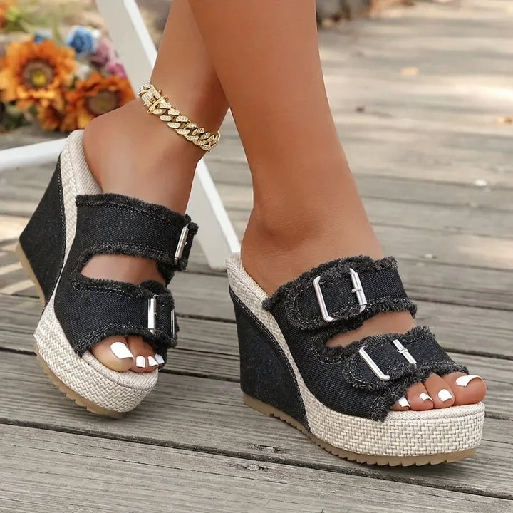Zoya - Sandales à Talon Wedge avec Bord Effiloché et Confort Moderne