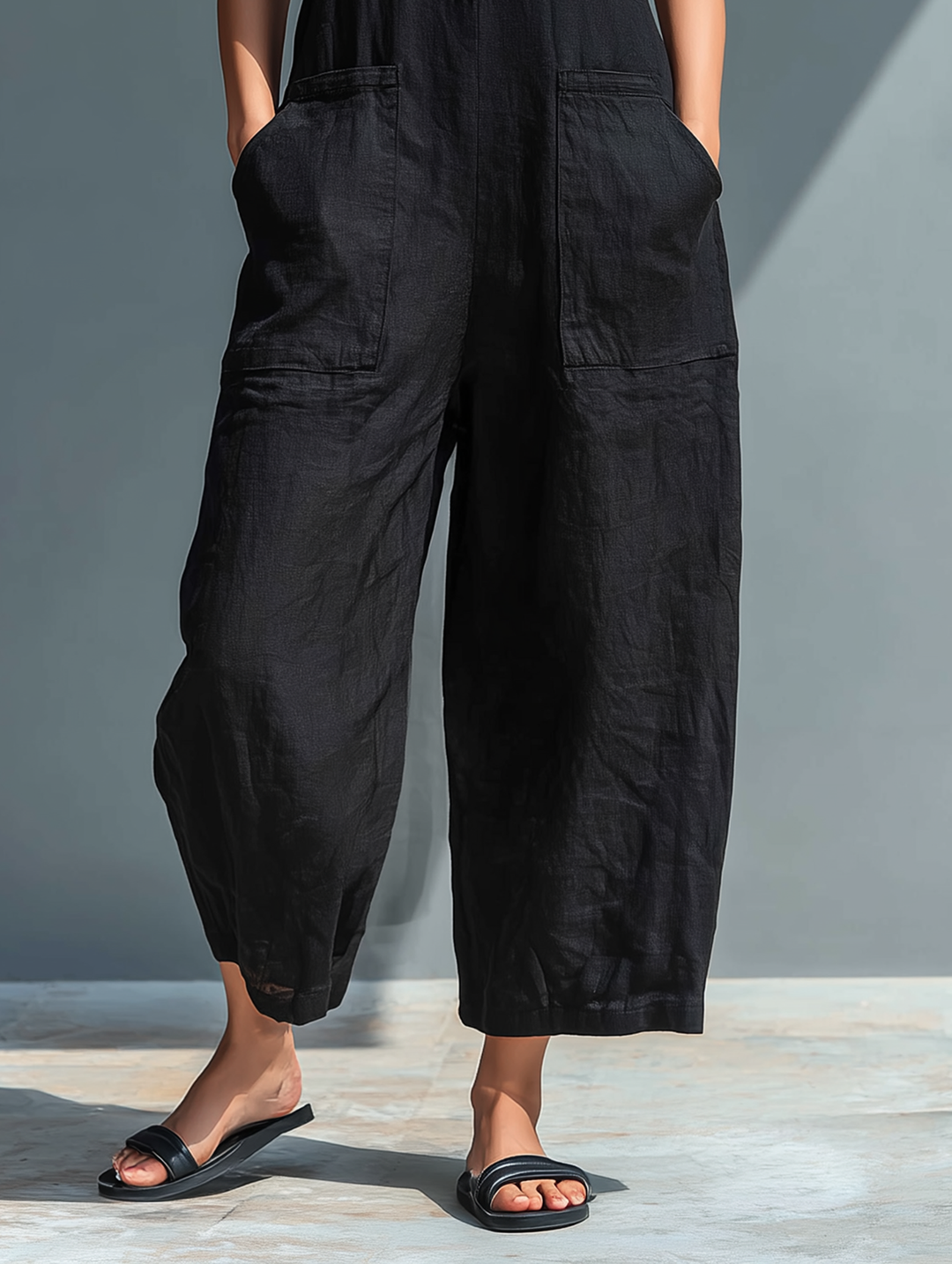 Combinaison Minimaliste Sans Manches pour Femmes avec Col Montant et Boutons