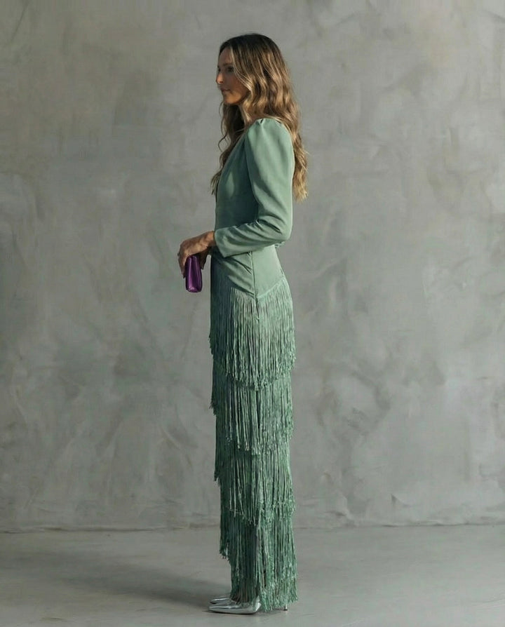 Lara | Robe élégante avec des manches à franges