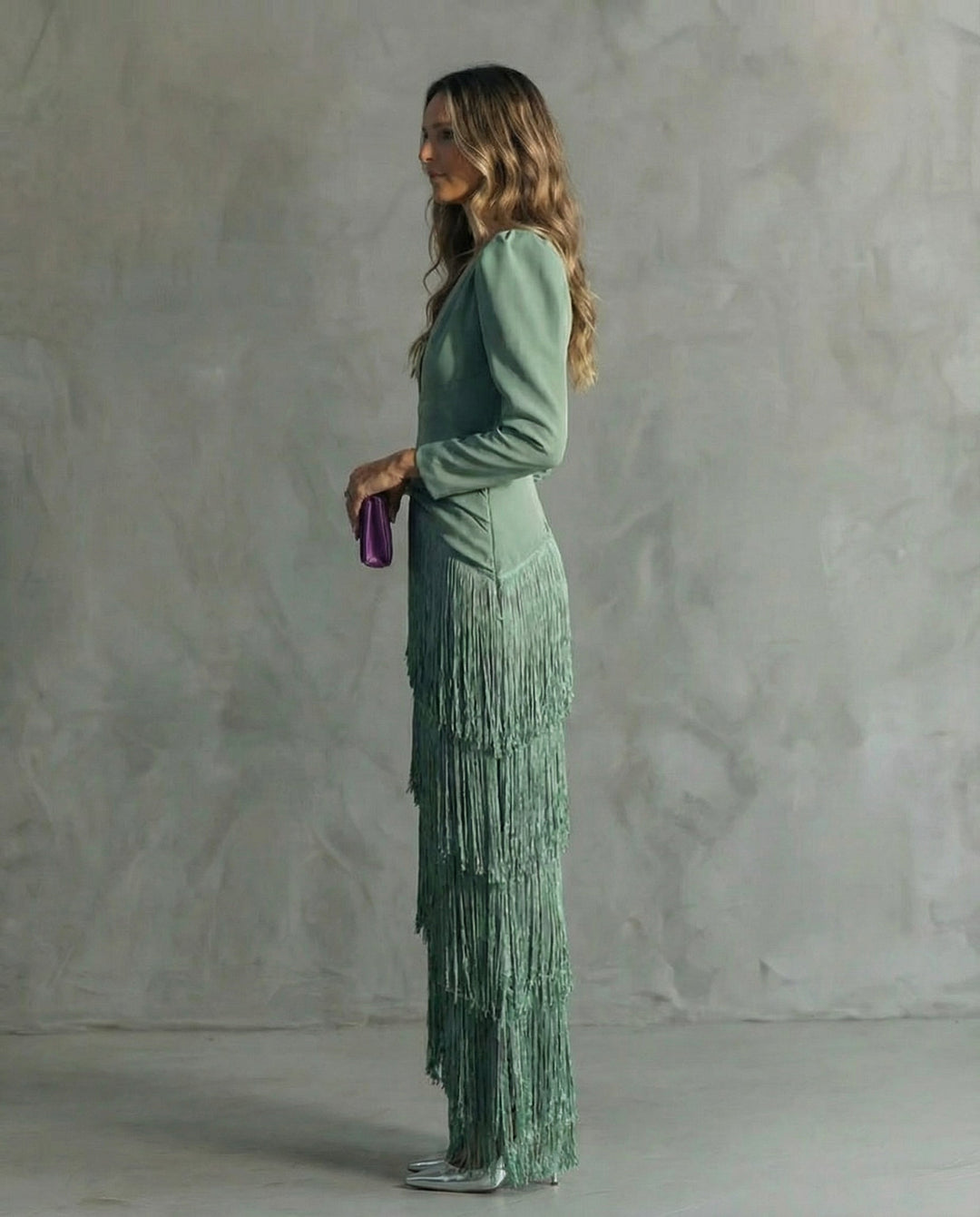 Louise | Robe élégante avec des manches à franges