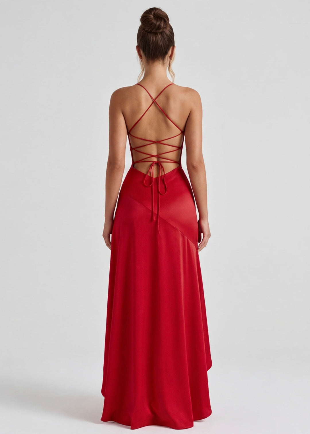Kitty - Robe de Soirée Satinée Sculptante avec Fente Haute