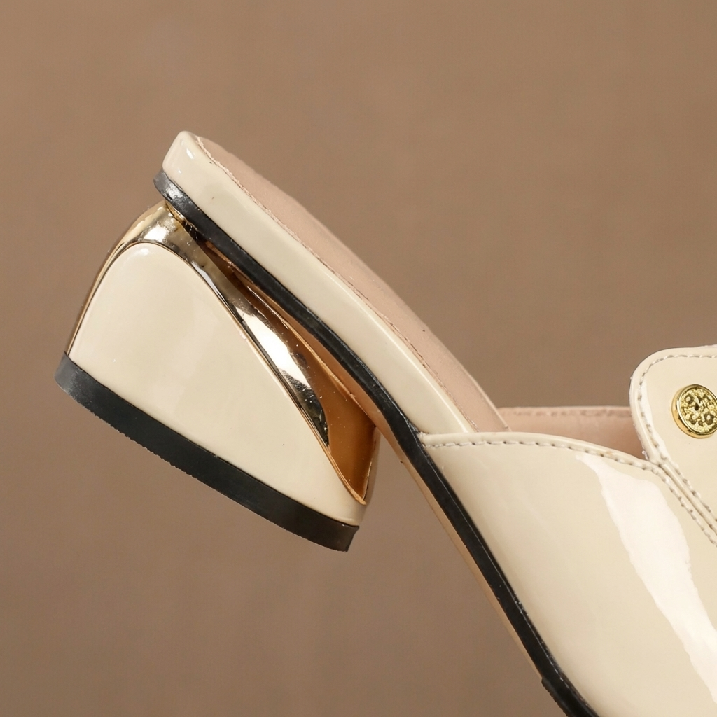 Gabriela - Sandales à glissière en cuir brillant