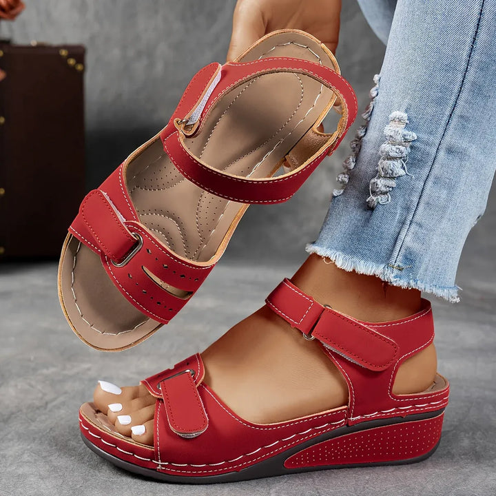 Cerise – Sandales Orthopédiques Élégantes